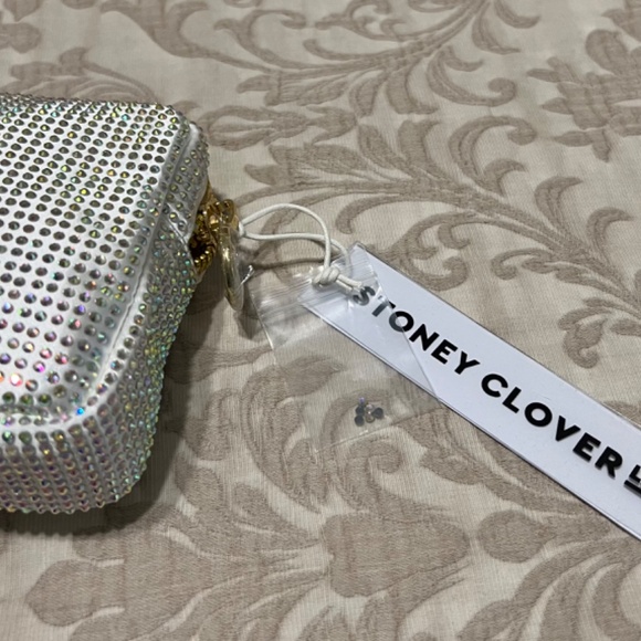 Stoney Clover Lane Crystal Capsule Small Pouch- NWT - Picture 3 of 4